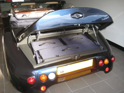 Aero 8